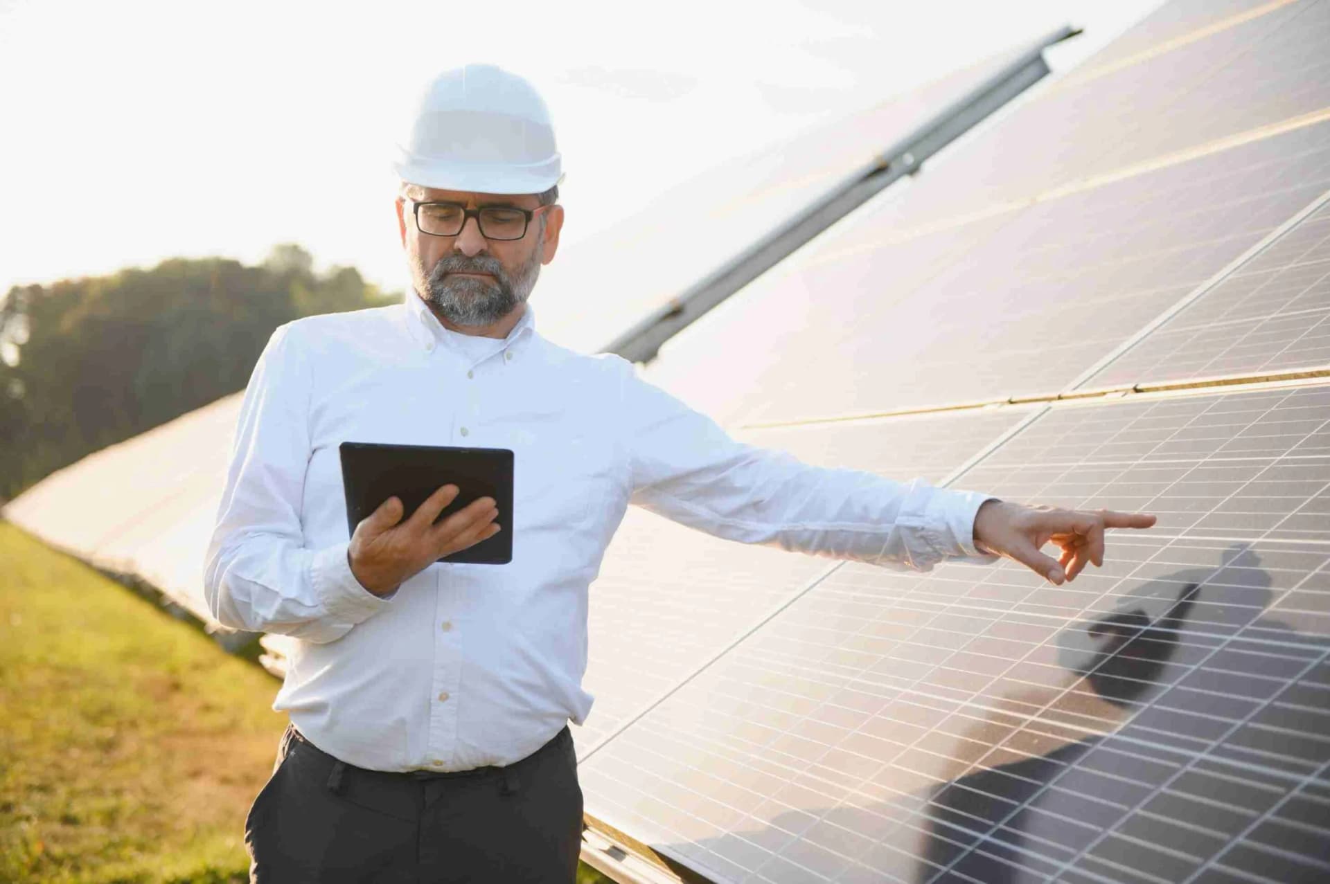 The Complete Guide to Solar Lead Generation in 2025